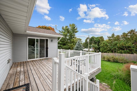 Tiny photo for 1895 Tam O Shanter Drive, Bettendorf, IA 52722 (MLS # 12784649)