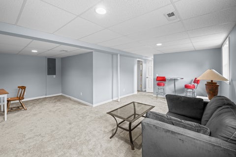 Tiny photo for 1895 Tam O Shanter Drive, Bettendorf, IA 52722 (MLS # 12784649)