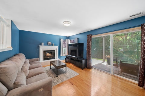 Tiny photo for 2347 Old George Way, Downers Grove, IL 60515 (MLS # 12677029)