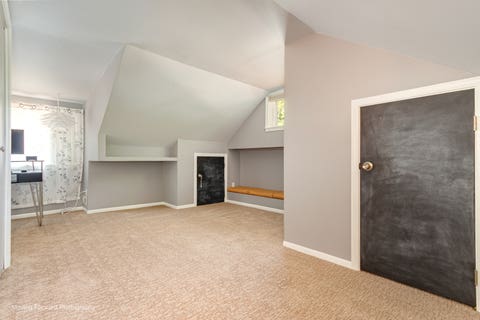 Tiny photo for 639 S 2nd Street, West Dundee, IL 60118 (MLS # 12688620)