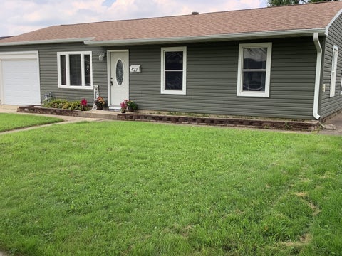 Photo of 427 KENYON Avenue, Romeoville, IL 60446 (MLS # 12768321)