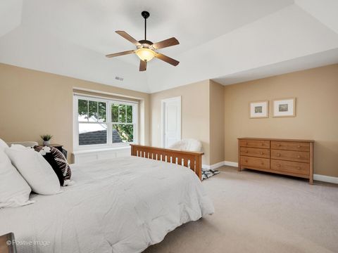 Tiny photo for 610 S WASHINGTON Street, Elmhurst, IL 60126 (MLS # 12613015)