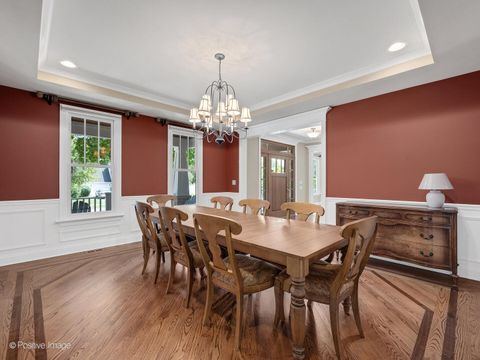 Tiny photo for 610 S WASHINGTON Street, Elmhurst, IL 60126 (MLS # 12613015)