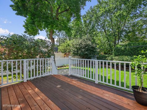 Tiny photo for 610 S WASHINGTON Street, Elmhurst, IL 60126 (MLS # 12613015)