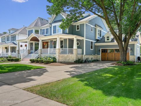 Tiny photo for 610 S WASHINGTON Street, Elmhurst, IL 60126 (MLS # 12613015)