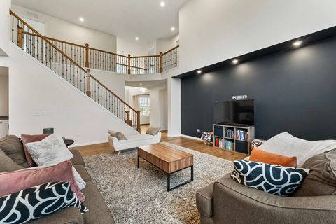 Tiny photo for 940 Treeline Drive, Algonquin, IL 60102 (MLS # 12409466)