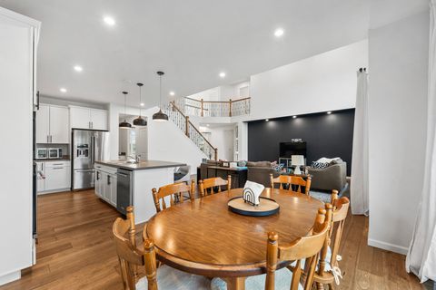 Tiny photo for 940 Treeline Drive, Algonquin, IL 60102 (MLS # 12409466)