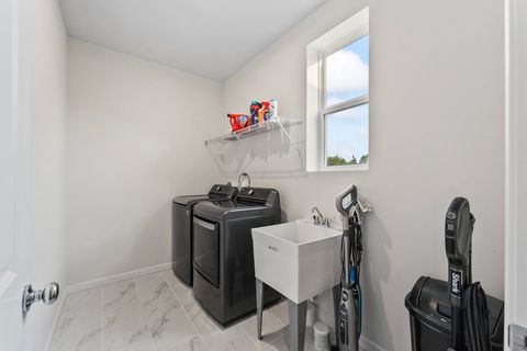 Tiny photo for 940 Treeline Drive, Algonquin, IL 60102 (MLS # 12409466)