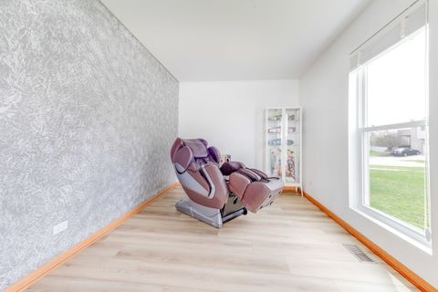 Tiny photo for 579 Rebecca Lane, Bolingbrook, IL 60440 (MLS # 12618234)