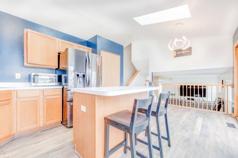 Tiny photo for 579 Rebecca Lane, Bolingbrook, IL 60440 (MLS # 12618234)