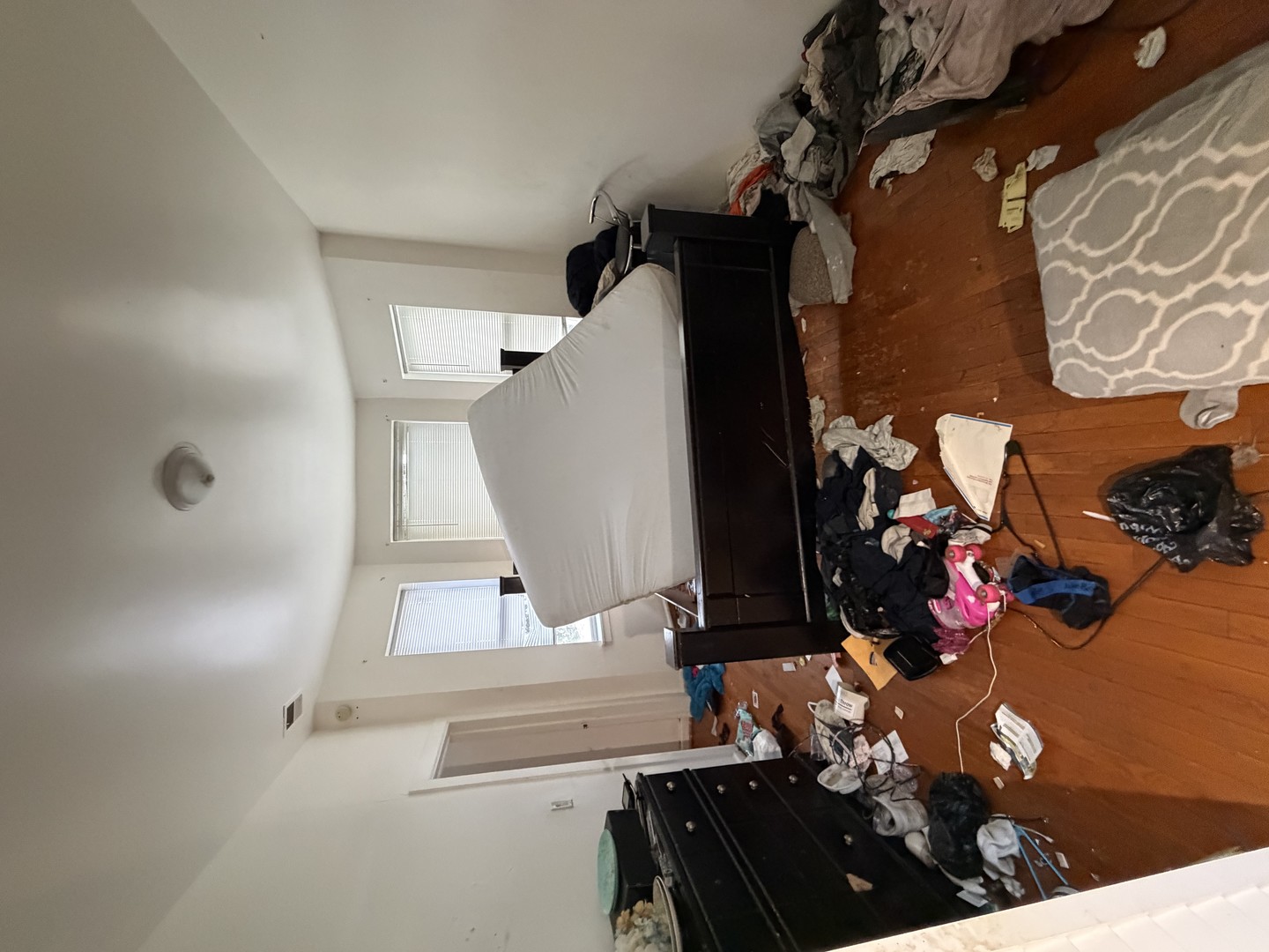 1312 S KEELER Avenue