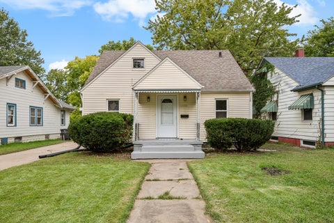 Photo of 4308 12th Street, Rock Island, IL 60201 (MLS # 12776901)