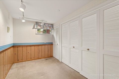 Tiny photo for 814 S Saylor Avenue, Elmhurst, IL 60126 (MLS # 12509783)