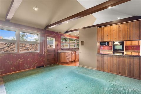 Tiny photo for 814 S Saylor Avenue, Elmhurst, IL 60126 (MLS # 12509783)