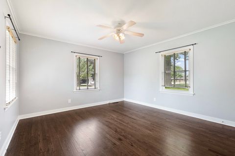 Tiny photo for 1209 Tilton Park Drive, Rochelle, IL 61068 (MLS # 12442248)