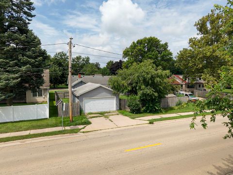 Tiny photo for 1209 Tilton Park Drive, Rochelle, IL 61068 (MLS # 12442248)