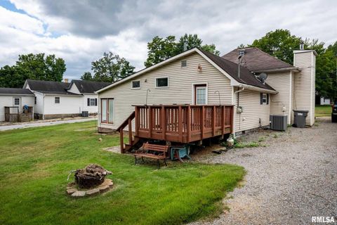 Tiny photo for 522 N DIVISION Street, Carterville, IL 62918 (MLS # QC4267513)