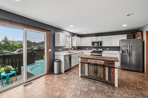 Tiny photo for 1922 Hemlock Drive, McHenry, IL 60050 (MLS # 12684441)