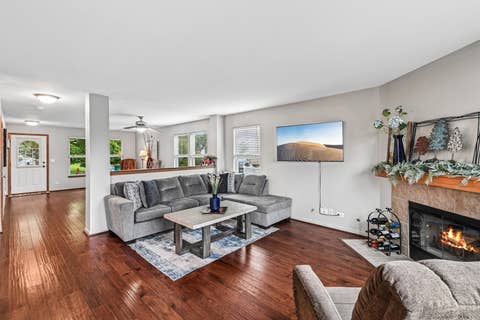Tiny photo for 1922 Hemlock Drive, McHenry, IL 60050 (MLS # 12684441)
