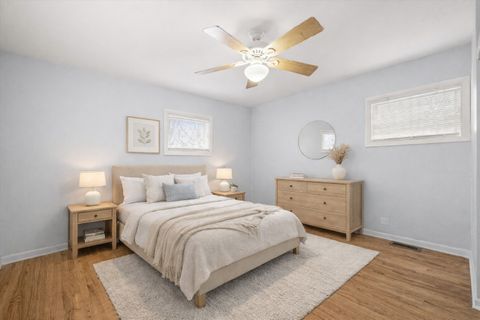 Tiny photo for 27W347 Washington Avenue, Winfield, IL 60190 (MLS # 12580387)