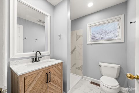 Tiny photo for 27W347 Washington Avenue, Winfield, IL 60190 (MLS # 12580387)