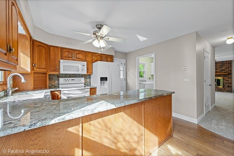Tiny photo for 1040 E Carpenter Drive, Palatine, IL 60074 (MLS # 12704980)