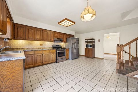 Tiny photo for 8214 45th Street, Lyons, IL 60534 (MLS # 12485965)