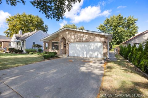 Tiny photo for 8214 45th Street, Lyons, IL 60534 (MLS # 12485965)