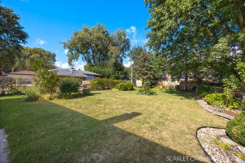 Tiny photo for 8214 45th Street, Lyons, IL 60534 (MLS # 12485965)