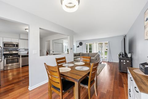 Tiny photo for 843 S School Street, Lombard, IL 60148 (MLS # 12606441)