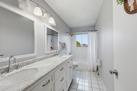 Tiny photo for 843 S School Street, Lombard, IL 60148 (MLS # 12606441)