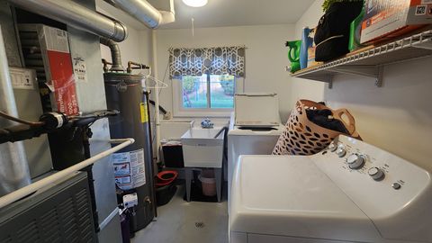 Tiny photo for 843 S School Street, Lombard, IL 60148 (MLS # 12606441)