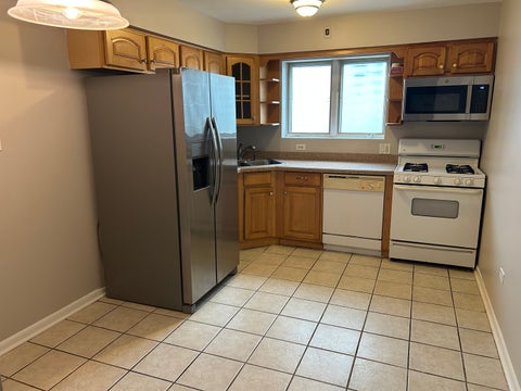 Tiny photo for 3505 S Oak Park Avenue #B1, Berwyn, IL 60402 (MLS # 12768149)