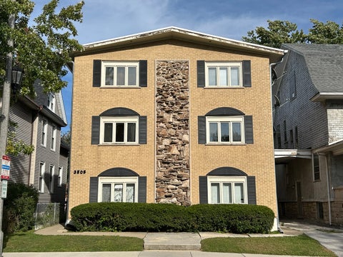 Photo of 3505 S Oak Park Avenue #B1, Berwyn, IL 60402 (MLS # 12768149)