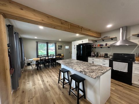 Tiny photo for 14045 State Highway 34 Highway, Benton, IL 62812 (MLS # 12656781)