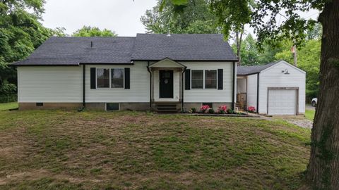 Photo of 14045 State Highway 34 Highway, Benton, IL 62812 (MLS # 12656781)