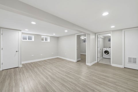 Tiny photo for 389 Michael John Drive, Park Ridge, IL 60068 (MLS # 12686027)
