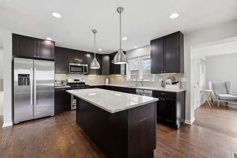 Tiny photo for 389 Michael John Drive, Park Ridge, IL 60068 (MLS # 12686027)