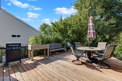Tiny photo for 24860 Madison Street, Plainfield, IL 60544 (MLS # 12478241)