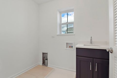 Tiny photo for 2822 Jackson Drive, Arlington Heights, IL 60004 (MLS # 12530935)