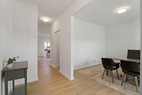 Tiny photo for 2822 Jackson Drive, Arlington Heights, IL 60004 (MLS # 12530935)