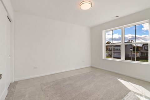 Tiny photo for 2822 Jackson Drive, Arlington Heights, IL 60004 (MLS # 12530935)