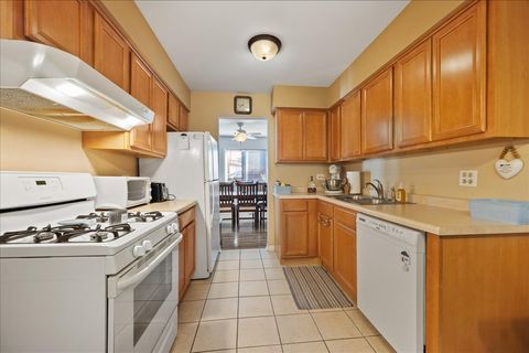 Tiny photo for 1244 Loughborough Court, Wheaton, IL 60189 (MLS # 12485345)