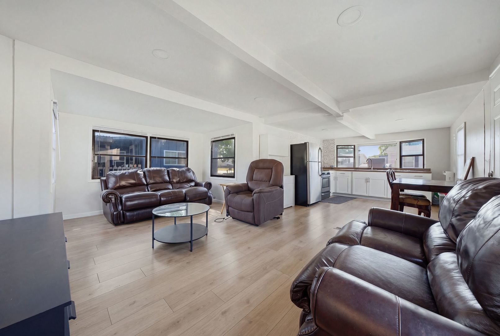 1824 Huckleberry Lane