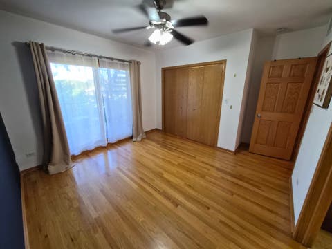 Tiny photo for 3745 S Michigan Avenue #2, Chicago, IL 60653 (MLS # 12736911)