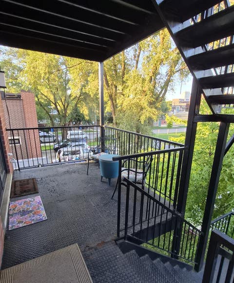 Tiny photo for 3745 S Michigan Avenue #2, Chicago, IL 60653 (MLS # 12736911)