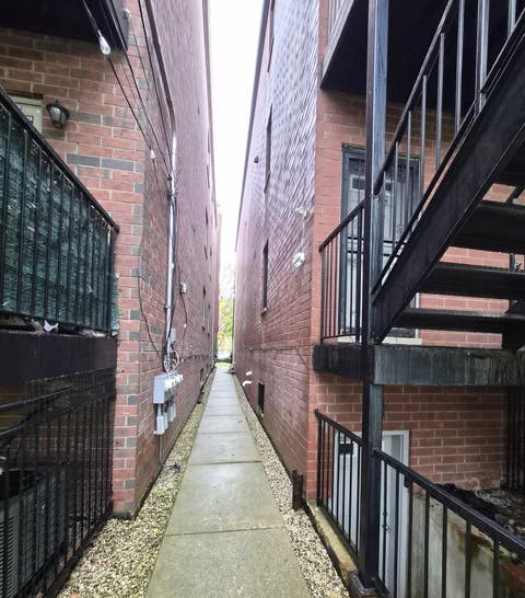 Tiny photo for 3745 S Michigan Avenue #2, Chicago, IL 60653 (MLS # 12736911)