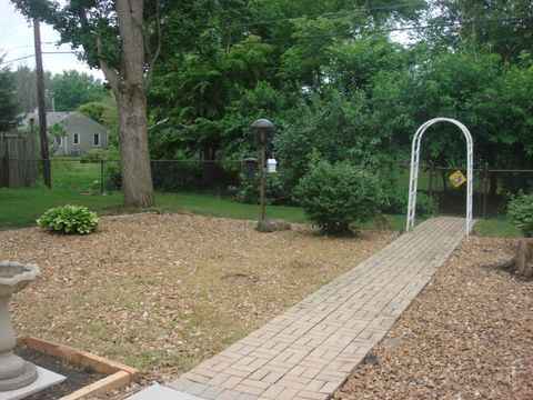 Tiny photo for 1819 Boyce Lane, Ottawa, IL 61350 (MLS # 12401783)