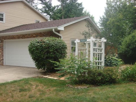 Tiny photo for 1819 Boyce Lane, Ottawa, IL 61350 (MLS # 12401783)
