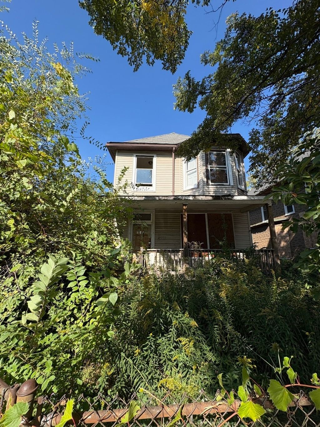 Photo for 318 W 75th Street, Chicago, IL 60620 (MLS # 12498890)